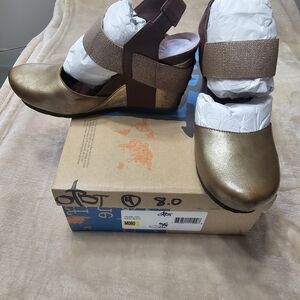 OTBT Rexburg Leather Bronze/Brown Mary Jane Wedges Sz 8M